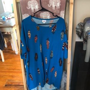 Lularoe feather Irma size large worn once